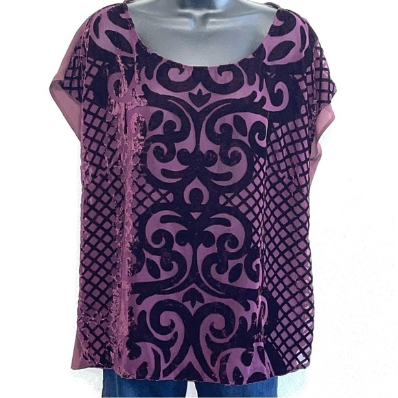 Lane Bryant Woman Plum Purple Velvet Blouse Size 14/16 - Picture 1 of 12